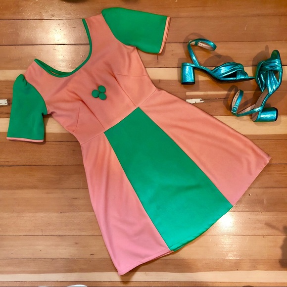 Unique Vintage Dresses & Skirts - VINTAGE 1960S MOD MINI DRESS